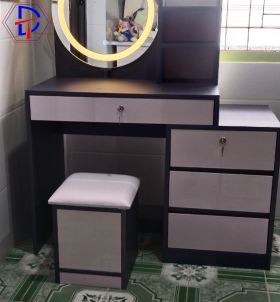 Bàn Trang Điểm Mã BTD01