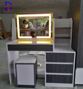 Bàn Trang Điểm Mã BTD05